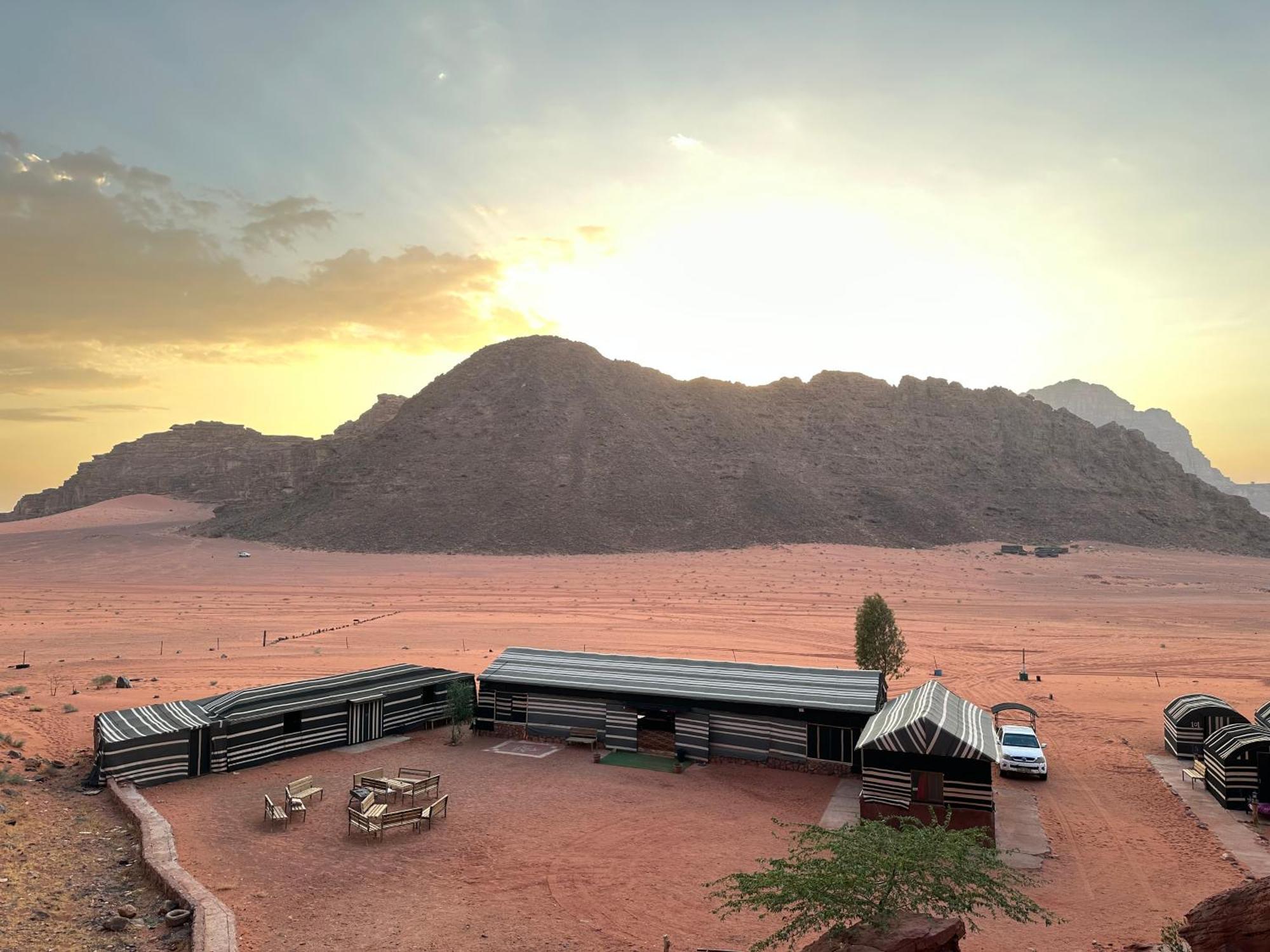 Sunset Dreams Camp Apartment Wadi Rum Luaran gambar